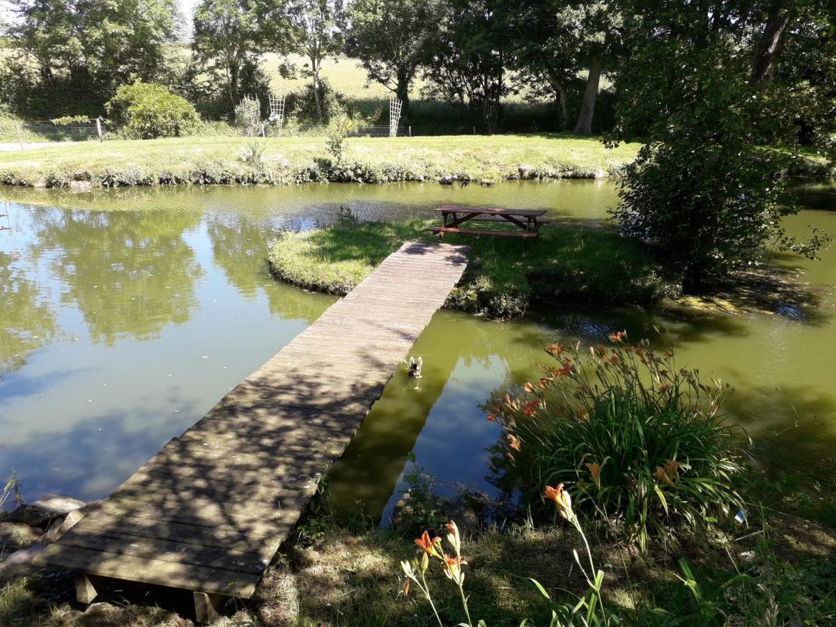 Camping Le Picard Tournieres Exterior photo